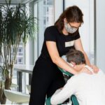 Massage en entreprise Vernon- Le Chant du toucher